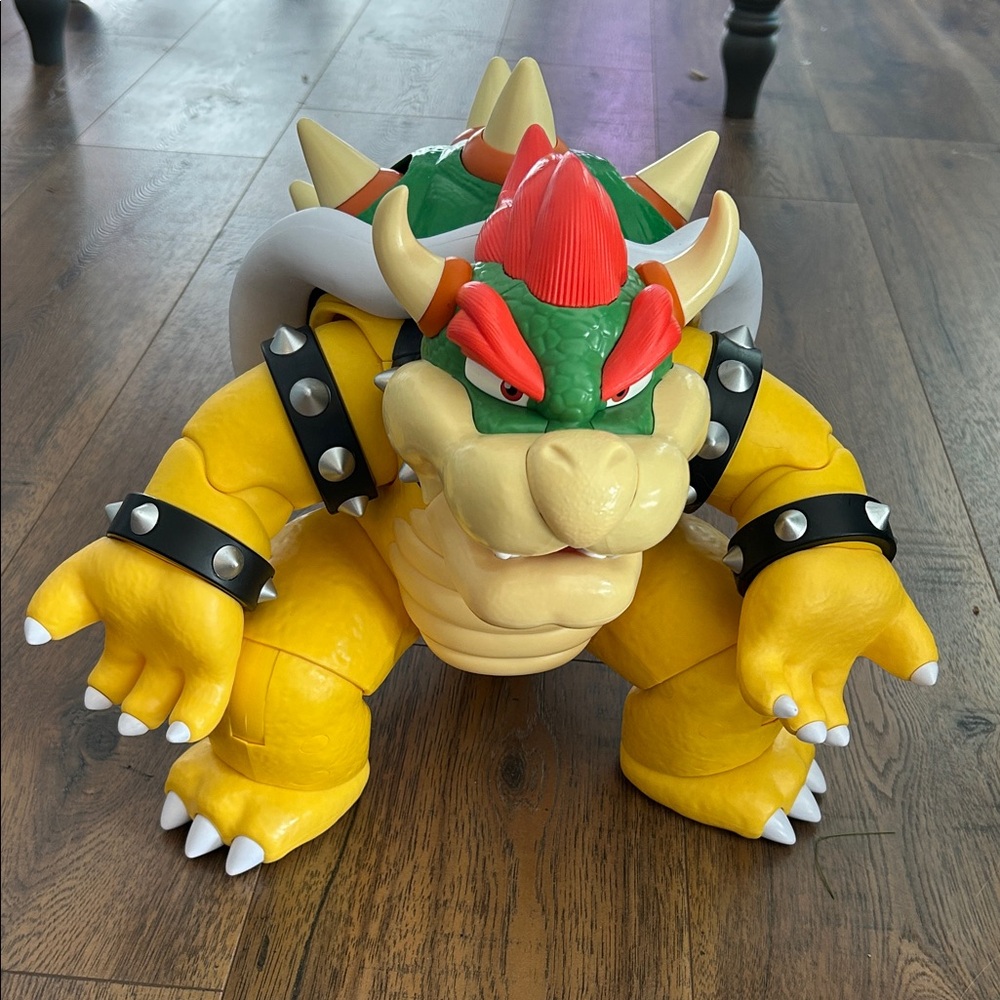 Super Mario Big Bad Bowser Talking Action Figure - Nintendo tested and works!